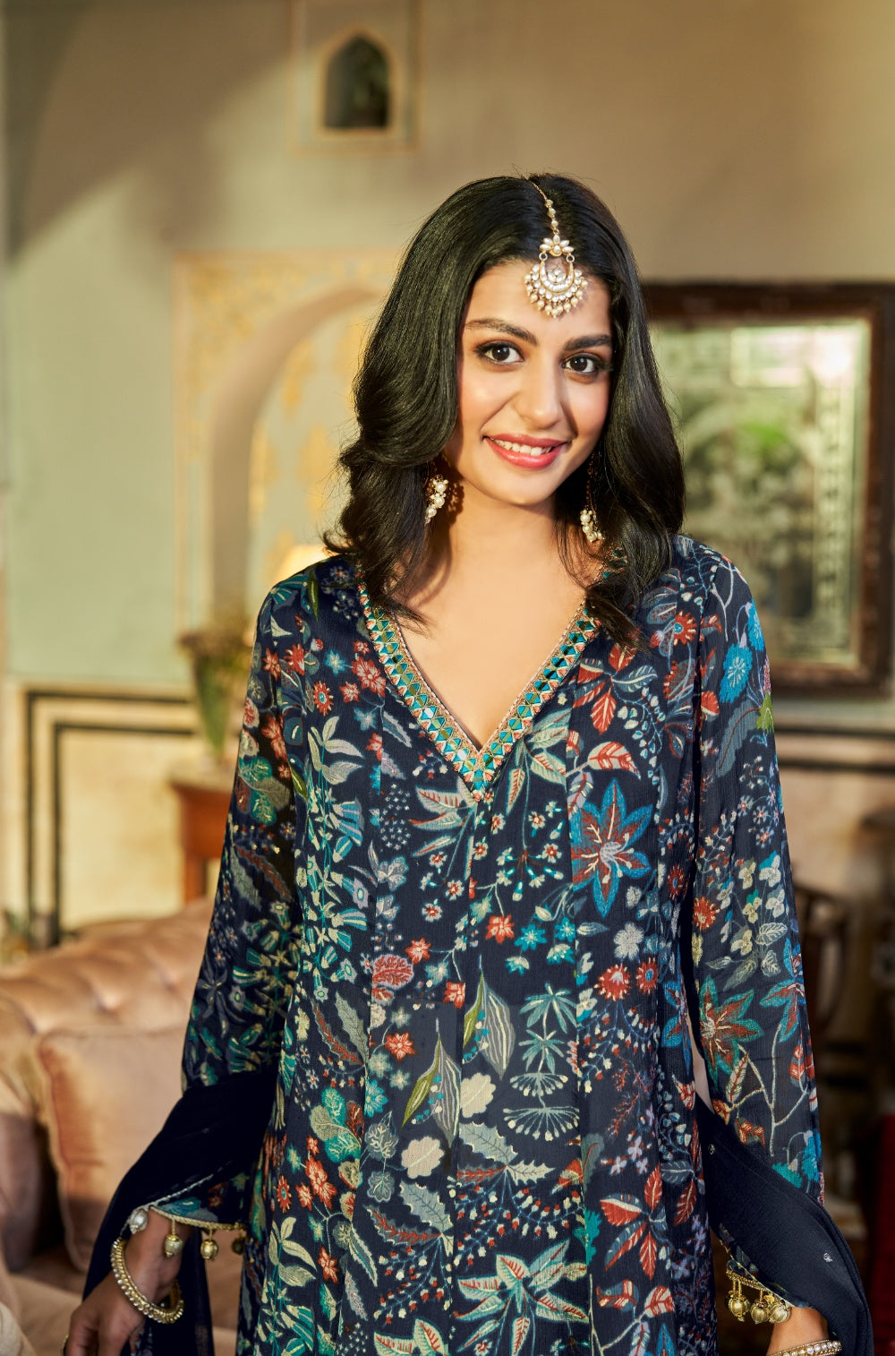 Teal blue Short top with Tulip pants and dupatta